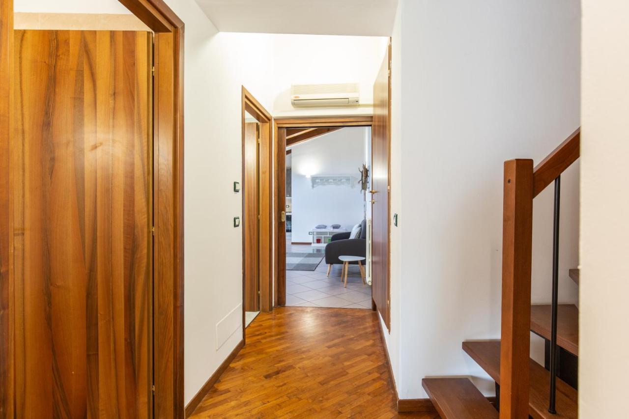 Blu Bed Lejlighed Castelnuovo del Garda Eksteriør billede