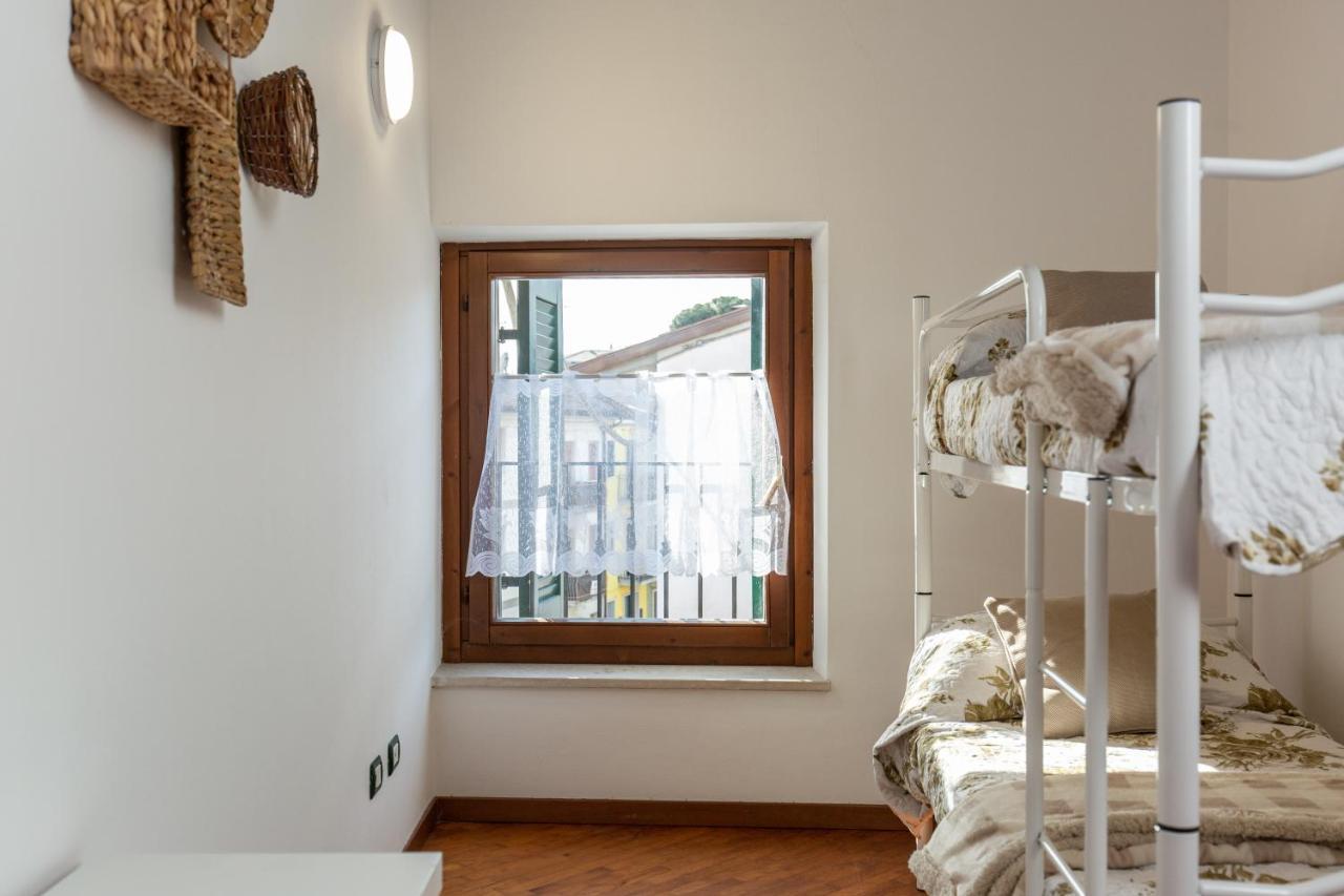 Blu Bed Lejlighed Castelnuovo del Garda Eksteriør billede